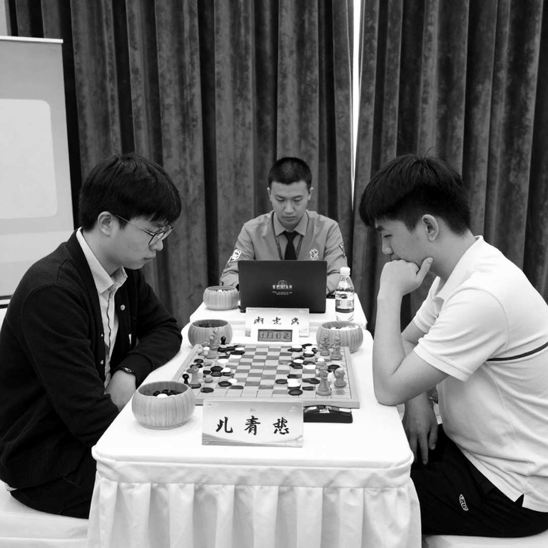 प्राग 2026 का बहीखाता: 27 मिनियेट्योर, तीन ओपनिंग ट्रेनर और ChessBase Magazine #225